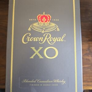 Crown Royal XO Blended Canadian Whiskey Empty Bottle With Box And Bag